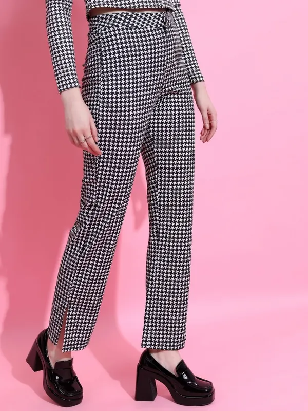 Tokyo Talkies Women Black Checked Regular Fit Casual Trouser
