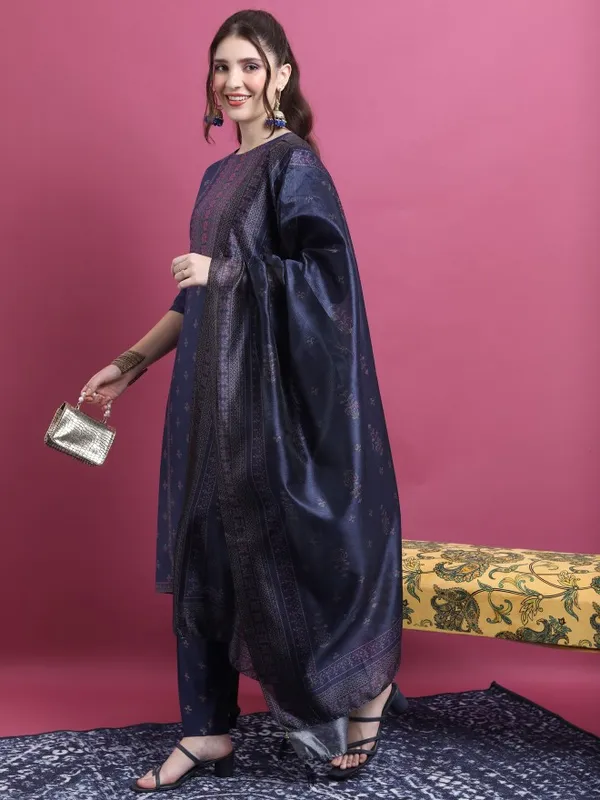  Vishudh Women Navy Blue Kurta Sets