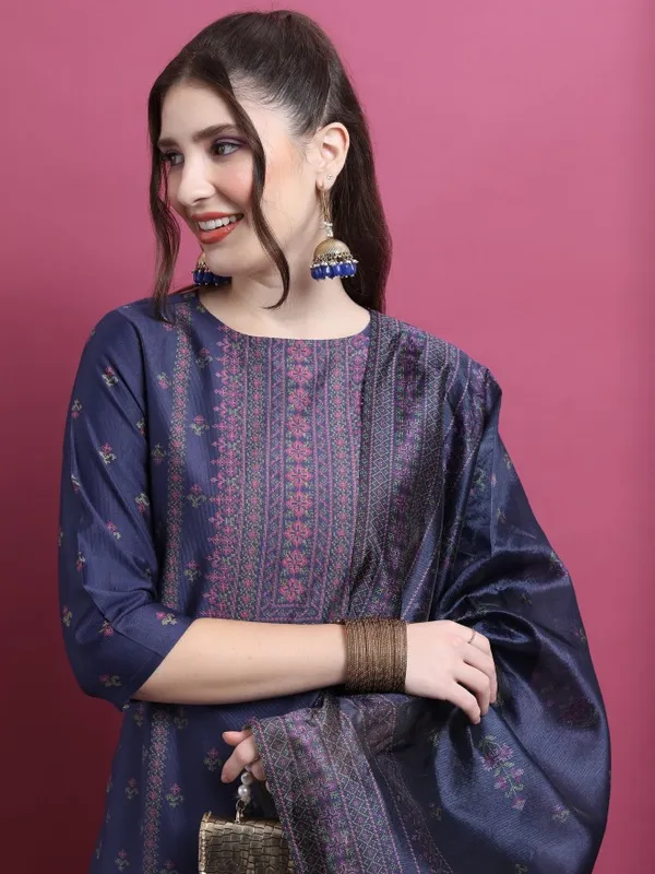  Vishudh Women Navy Blue Kurta Sets