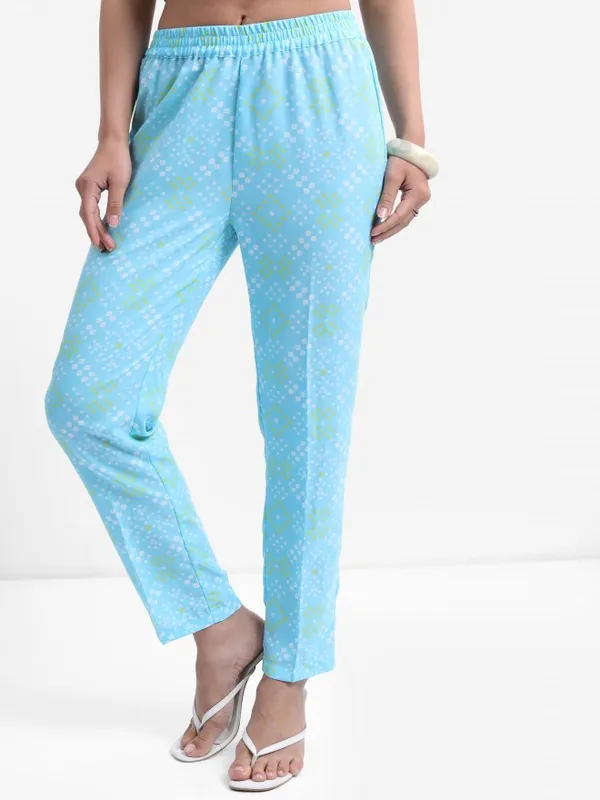 Vishudh Women Blue Printed Top With Trouser