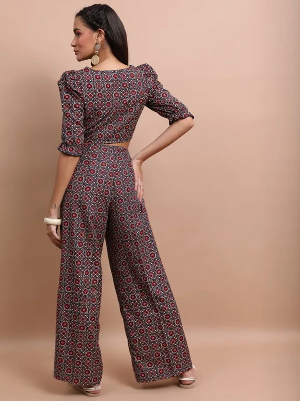 Vishudh Women Red Top With Palazzo