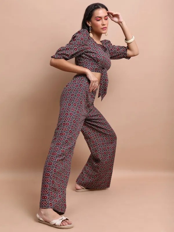 Vishudh Women Red Top With Palazzo