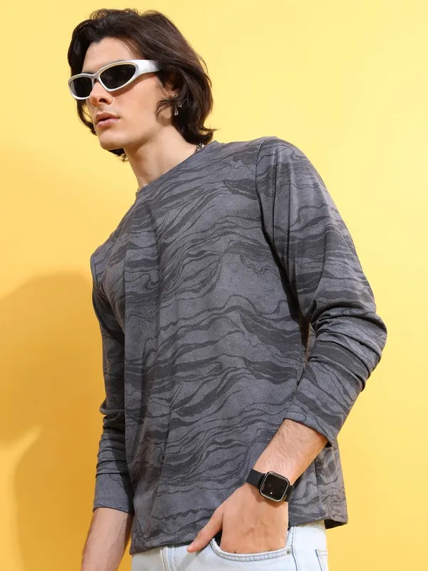  Highlander Men Grey Printed Round Neck T-Shirts