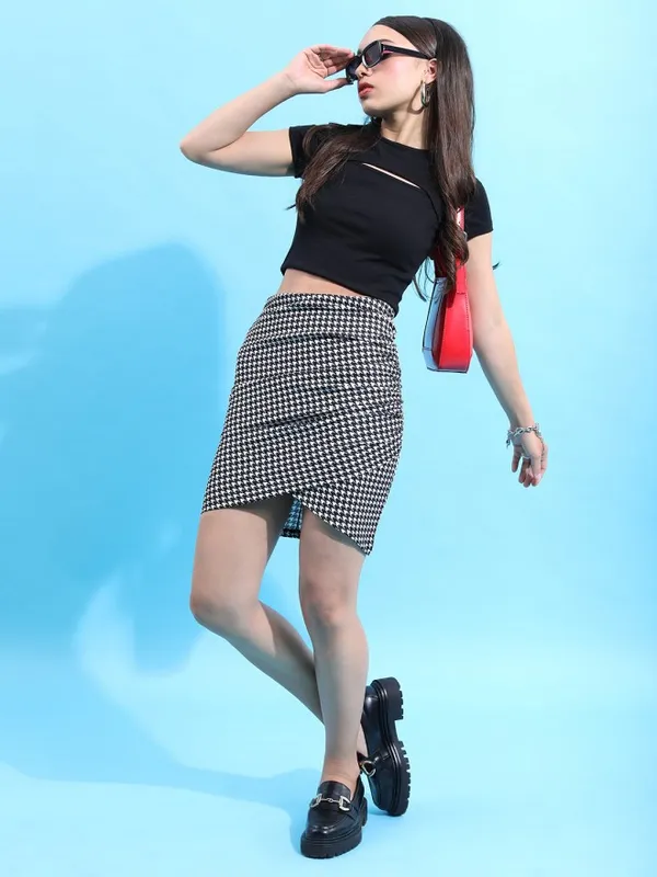 Straight Mini Skirt
