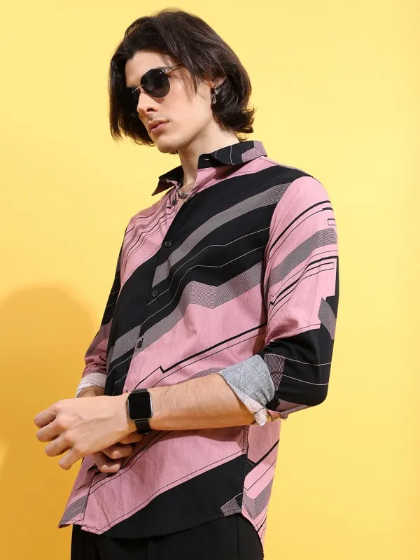  Ketch Men Black Printed Slim Fit Casual Shirts