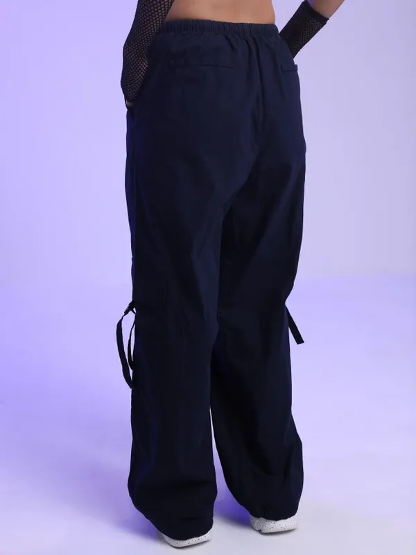  Tokyo Talkies Women Navy Blue Solid Loose Fit Casual Trousers