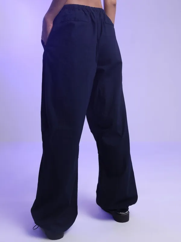  Tokyo Talkies Women Navy Blue Solid Loose Fit Casual Trousers