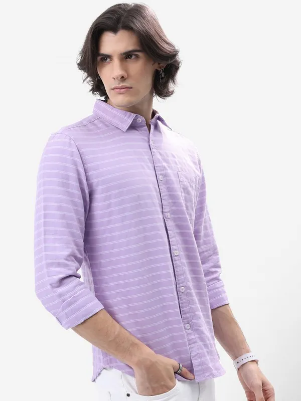 Men Slim Fit Casual Shirt