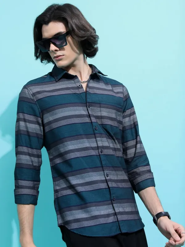  Ketch Men Grey Striped Slim Fit Casual Shirts