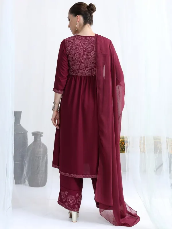 Women Kurta With Palazzo And Dupatta
