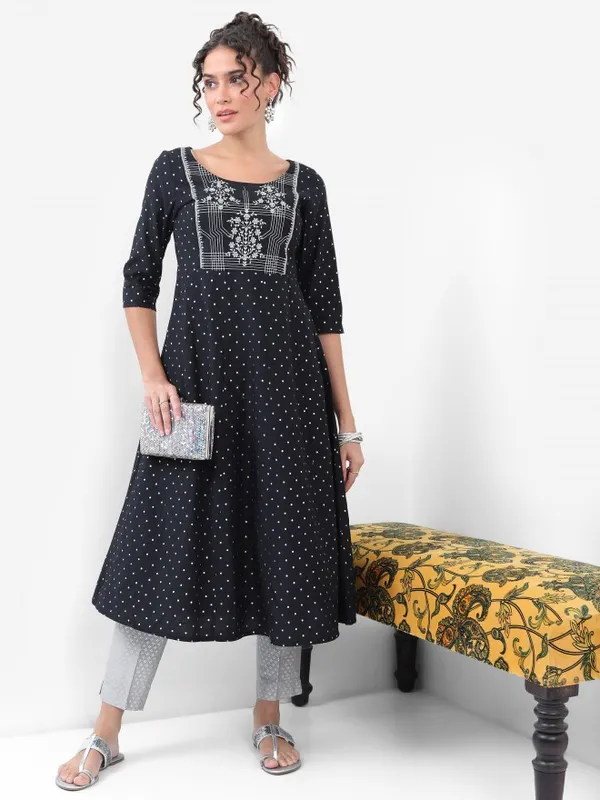  Vishudh Women Black Printed A-Line Kurtas