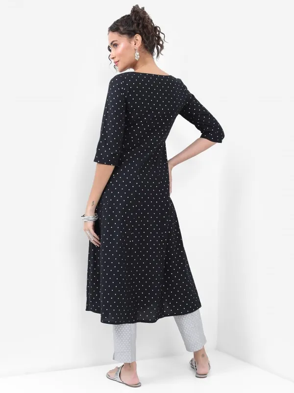  Vishudh Women Black Printed A-Line Kurtas