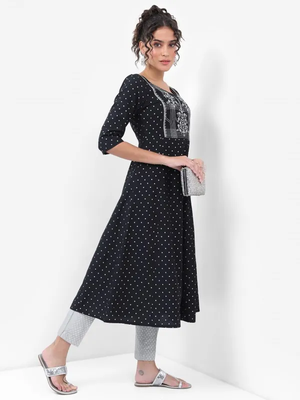  Vishudh Women Black Printed A-Line Kurtas