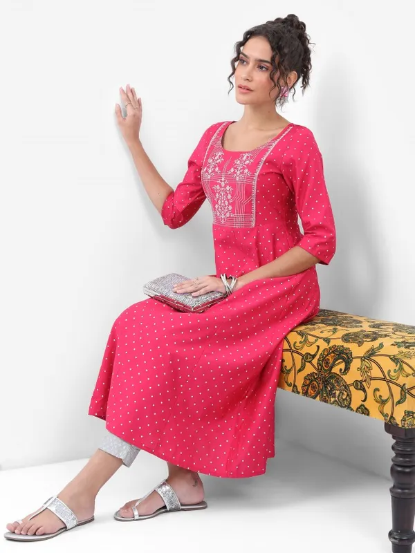  Vishudh Women Pink Printed A-Line Kurtas