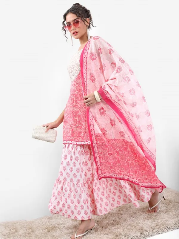 Women Kurta With Sharara & Dupatta