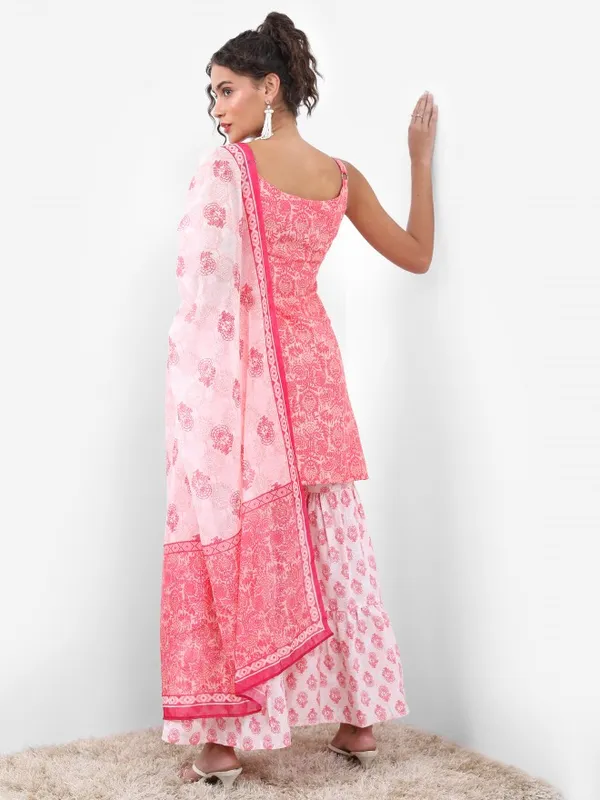 Women Kurta With Sharara & Dupatta