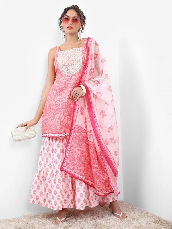 Women Kurta With Sharara & Dupatta
