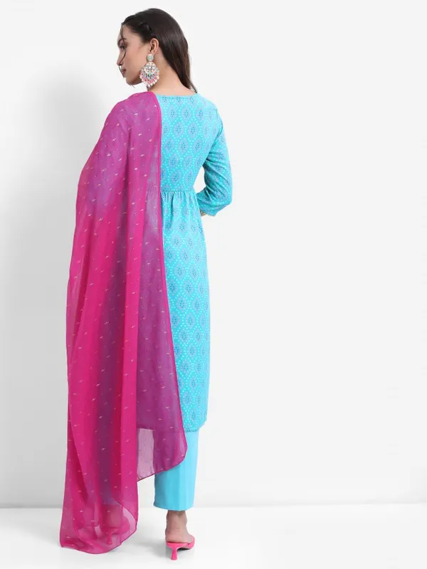 Vishudh Women Turquoise Printed Kurta With Palazzo And Dupatta