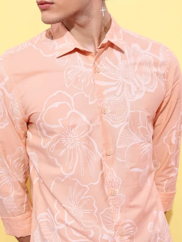  Highlander Men Peach Printed Slim Fit Casual Shirts