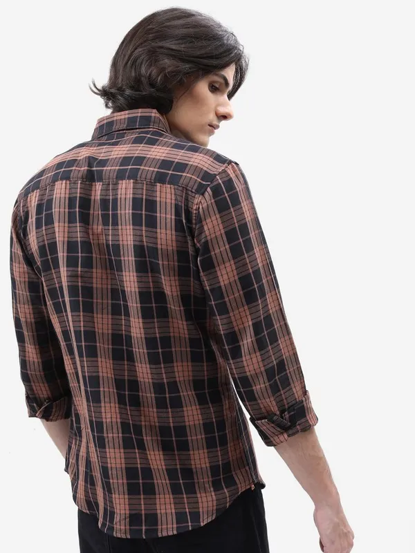  Highlander Men Brown Checked Slim Fit Casual Shirts