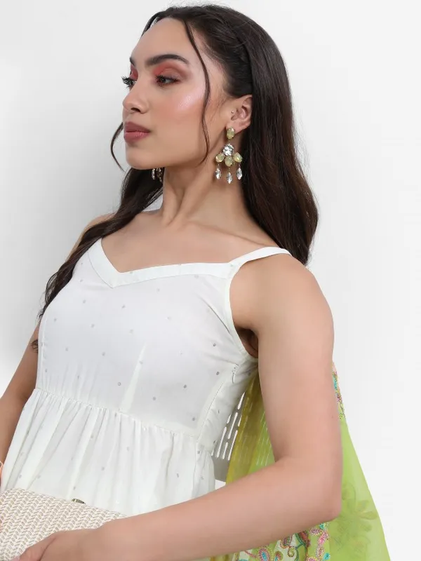 Women Kurta With Trouser & Dupatta