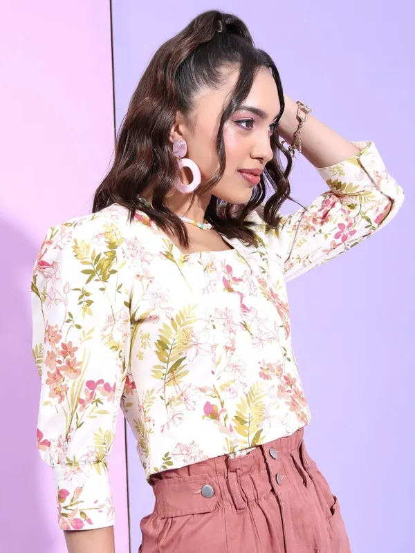  Tokyo Talkies Women Off White Printed Regular Tops