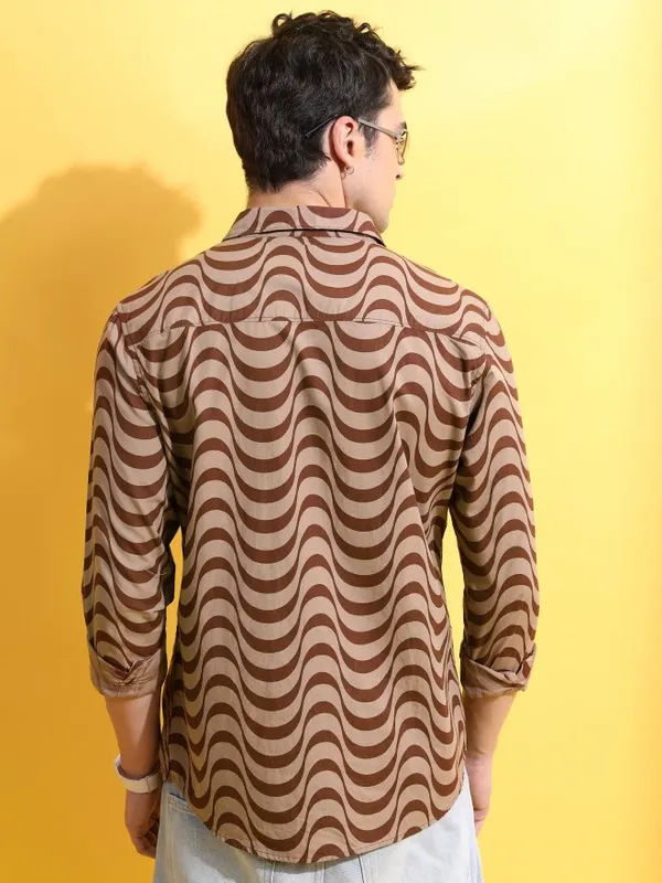  Highlander Men Terracotta Printed Slim Fit Casual Shirts