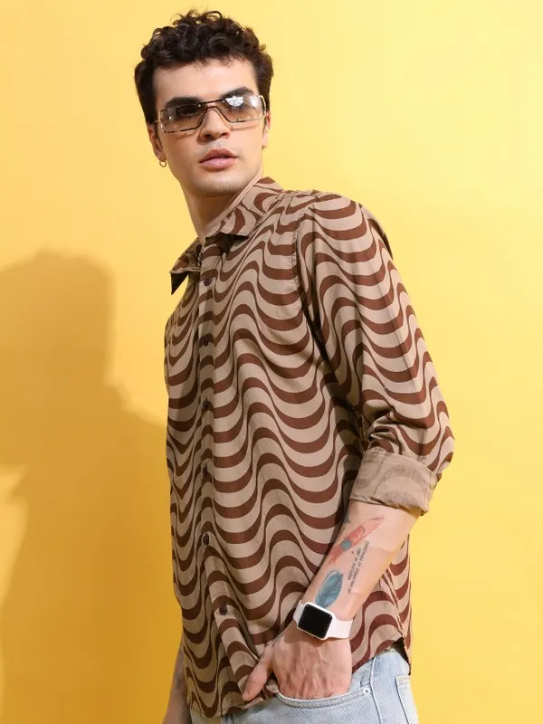  Highlander Men Terracotta Printed Slim Fit Casual Shirts