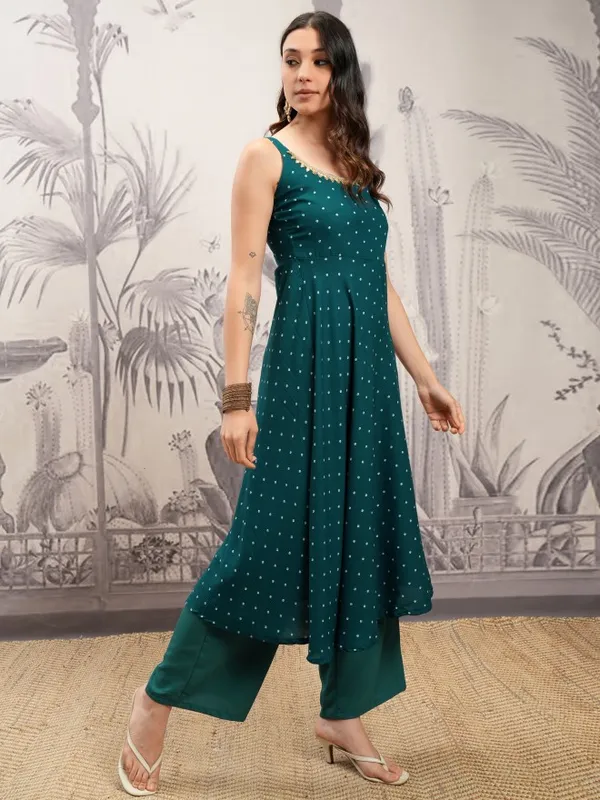 Women Kurta With Palazzos