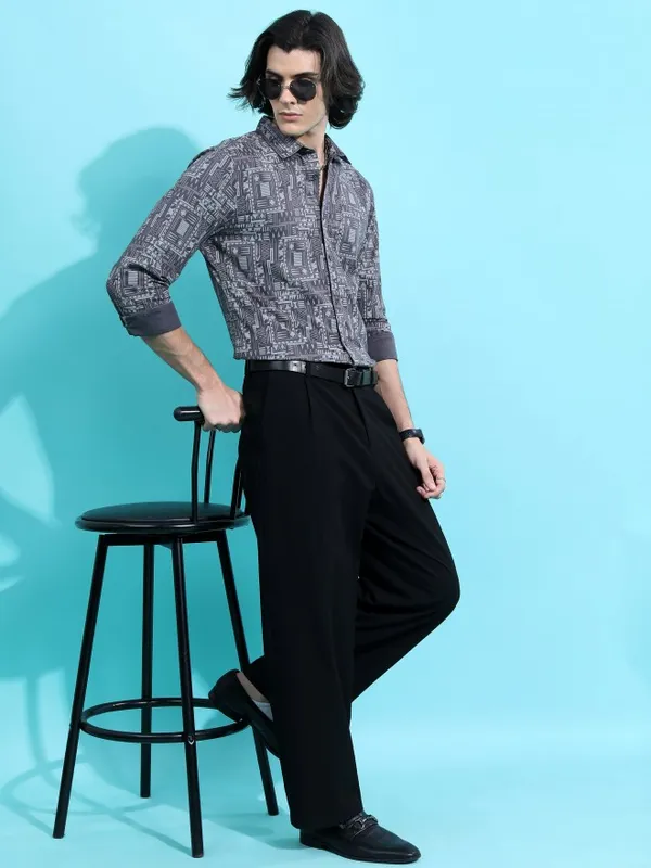 Men Slim Fit Casual Shirt