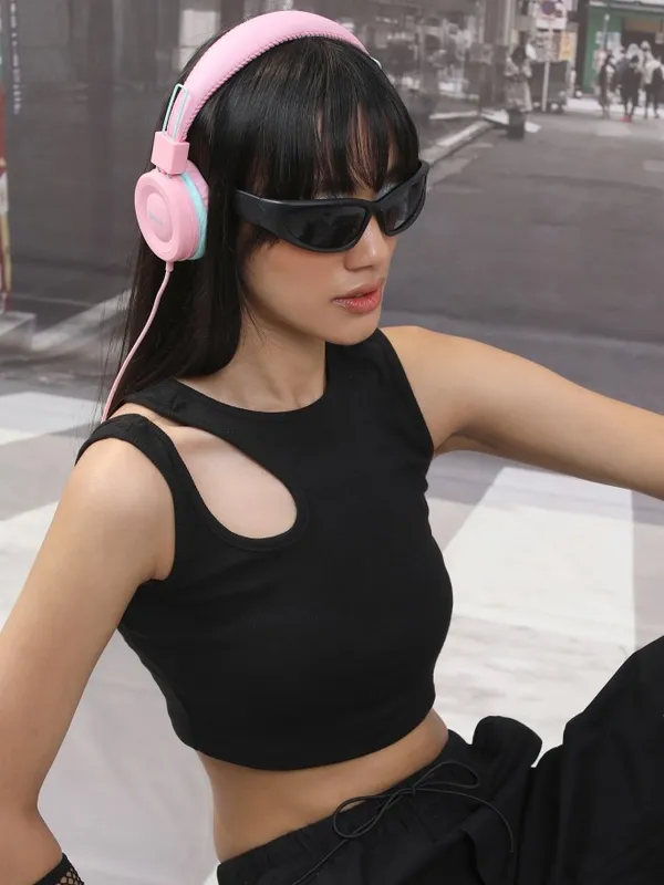 Solid Fitted Top