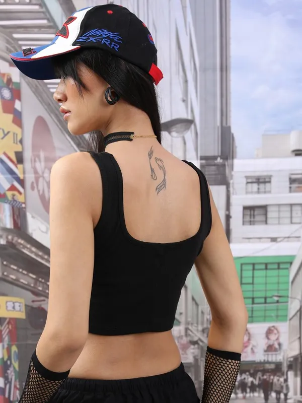 Solid Fitted Top