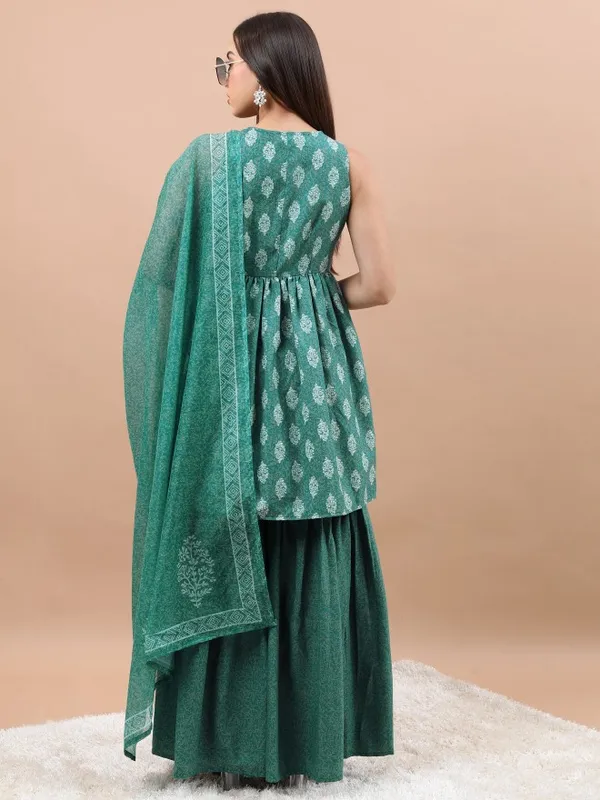  Ketch Women Teal Printed Kurta Sets