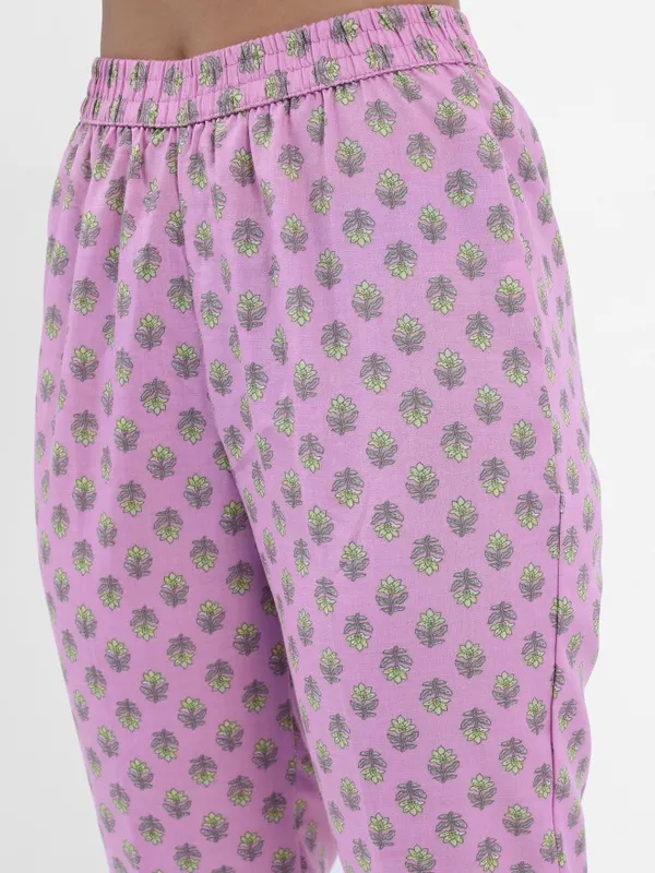  Ketch Women Mauve Kurta Sets
