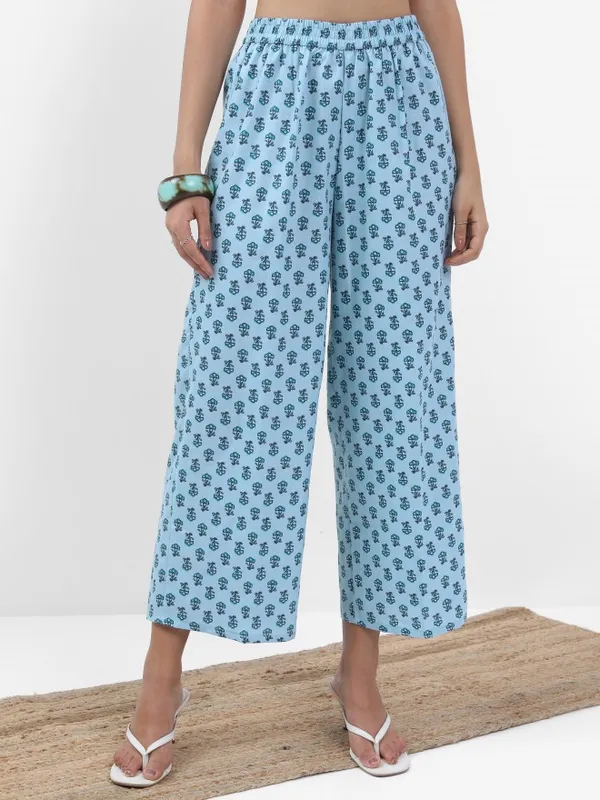  Ketch Women Turquoise Kurta Sets