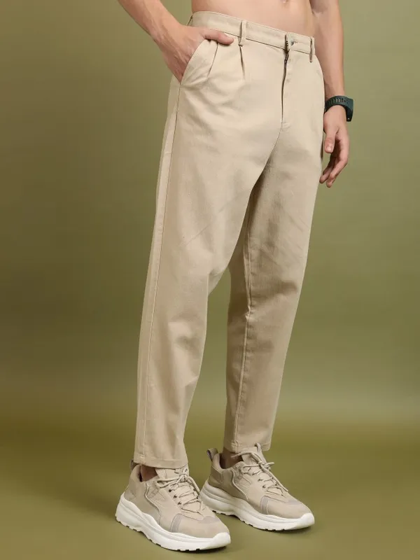  Highlander Men Beige Regular Fit Solid Casual Trousers