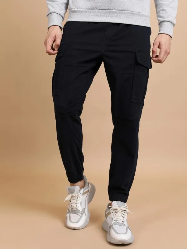  Highlander Men Navy Blue Regular Fit Solid Casual Trousers