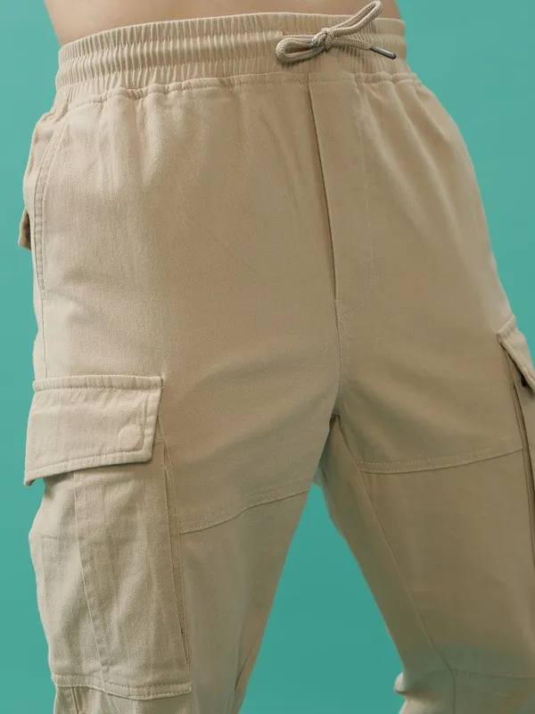  Highlander Men Beige Regular Fit Solid Casual Trousers
