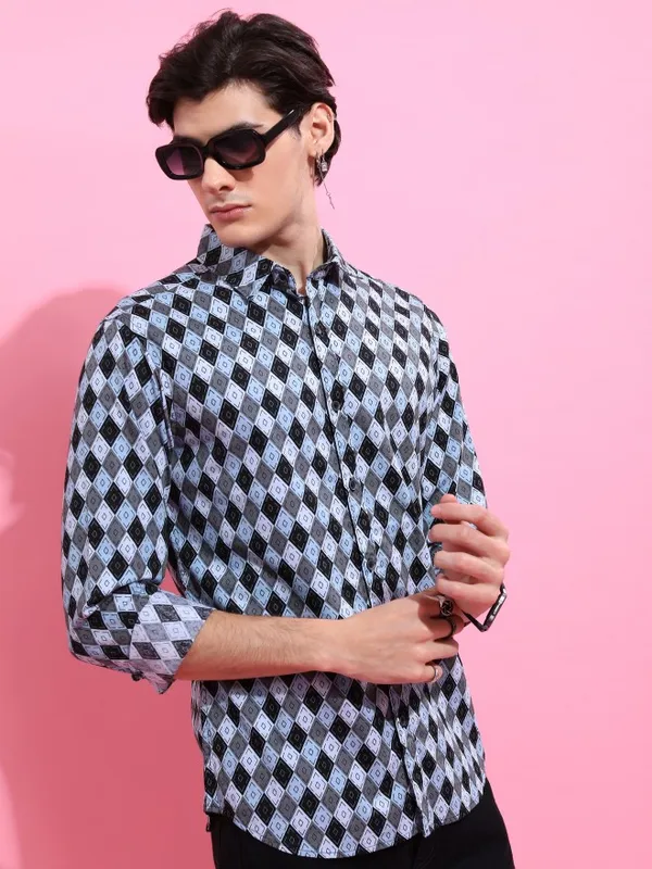 Highlander Men Multi Printed Slim Fit Casual Shirt