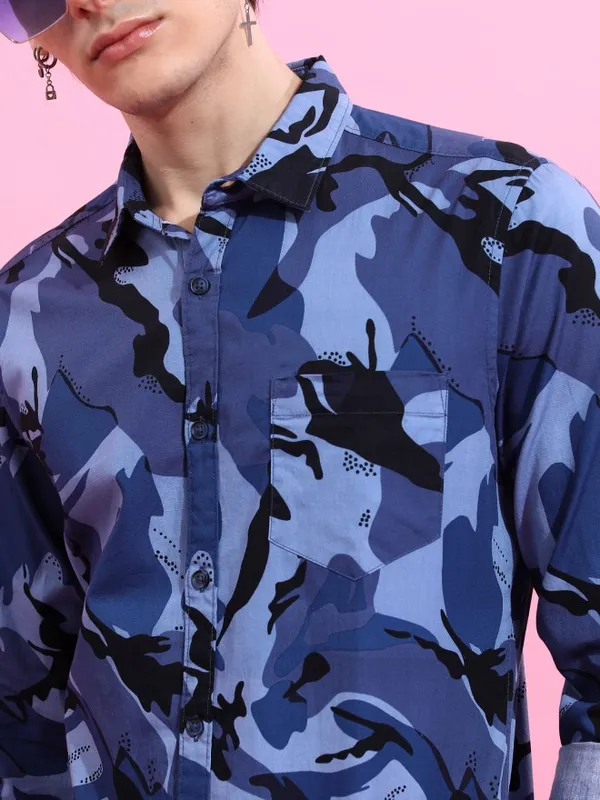  Highlander Men Blue Printed Slim Fit Casual Shirts