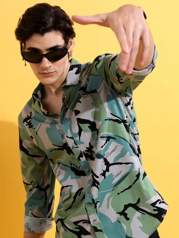 Men Slim Fit Casual Shirt