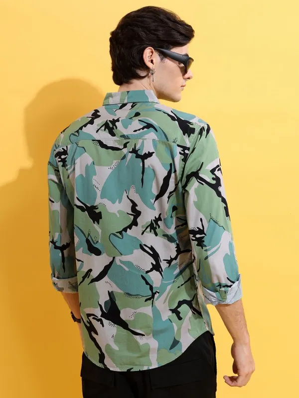 Men Slim Fit Casual Shirt