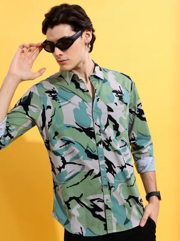 Men Slim Fit Casual Shirt