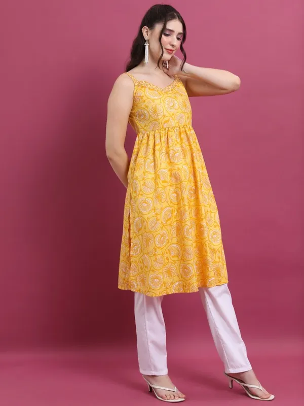  Ketch Women Yellow Printed Kurta Sets