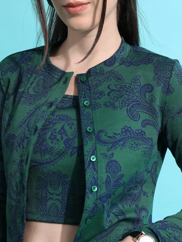 Tokyo Talkies Women Green Self Design Fitted Top
