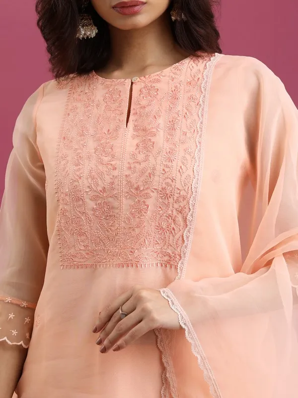 Women Kurta With Palazzo & Dupatta