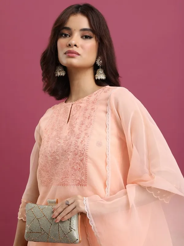 Women Kurta With Palazzo & Dupatta
