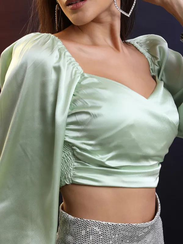  Tokyo Talkies Women Green Solid Regular Tops