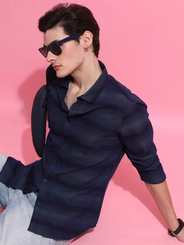 Buy Ketch Navy/Teal Striped Slim Fit Casual Shirt for Men Online...