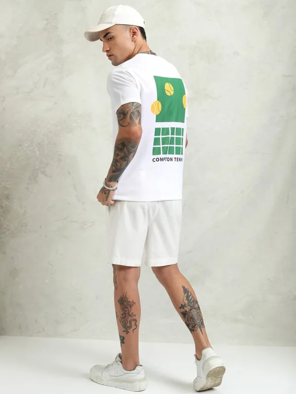 Highlander Men White Printed Relaxed Fit T-Shirt